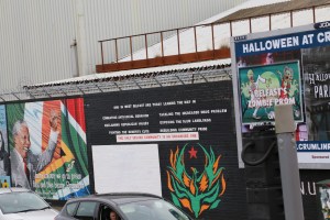 Another peace line, this one is painted with murals of other groups around the world: Nelson Mandela's fight to end Apartheid, the Palestinian freedom fighters, and many others.