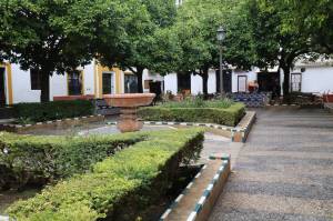 A square in the old Jewish Quarter, complete with ceramic benches (modern-ish reproductions) and an original 15th century fountain.
