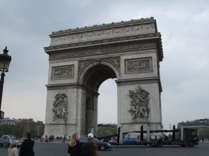 Arc de Triomph, taken in April 2009