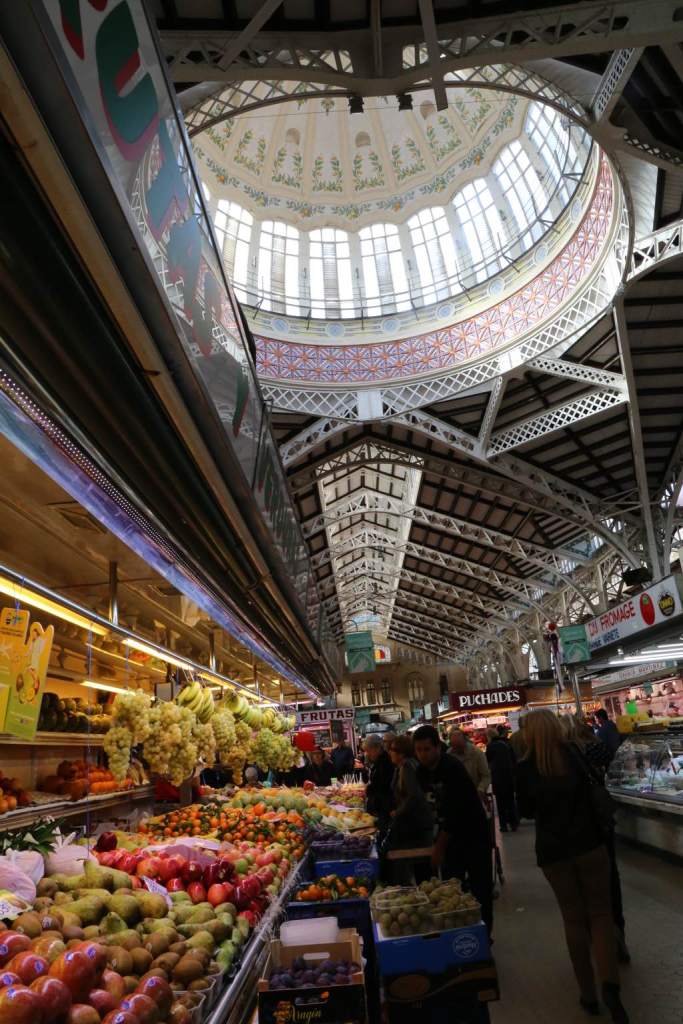The dome is a distinguishing attribute of the building. 