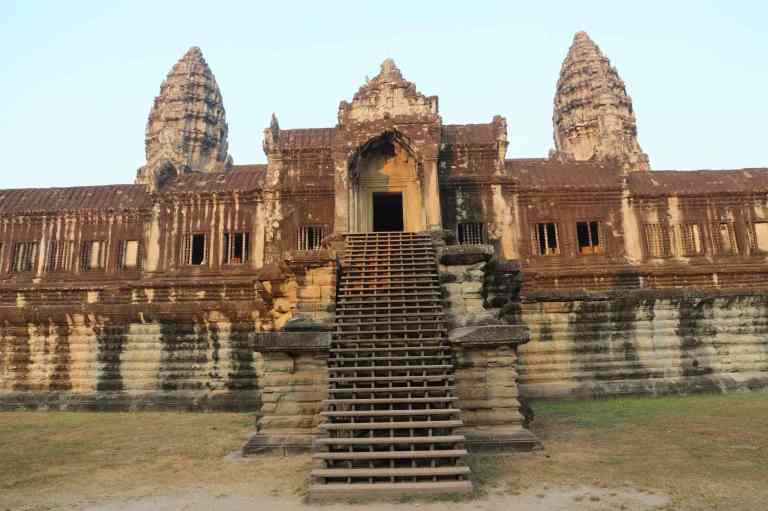 AngkorWatMonkeys16