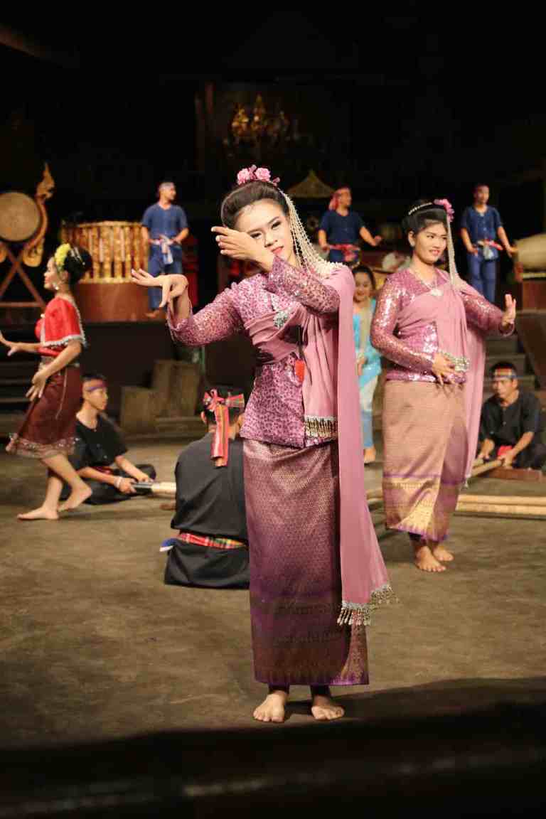 ThaiVillageDance35
